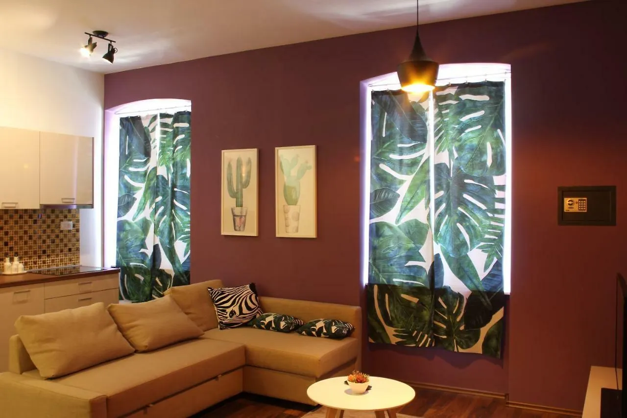 Cozy Apartment In Center Of Rijeka